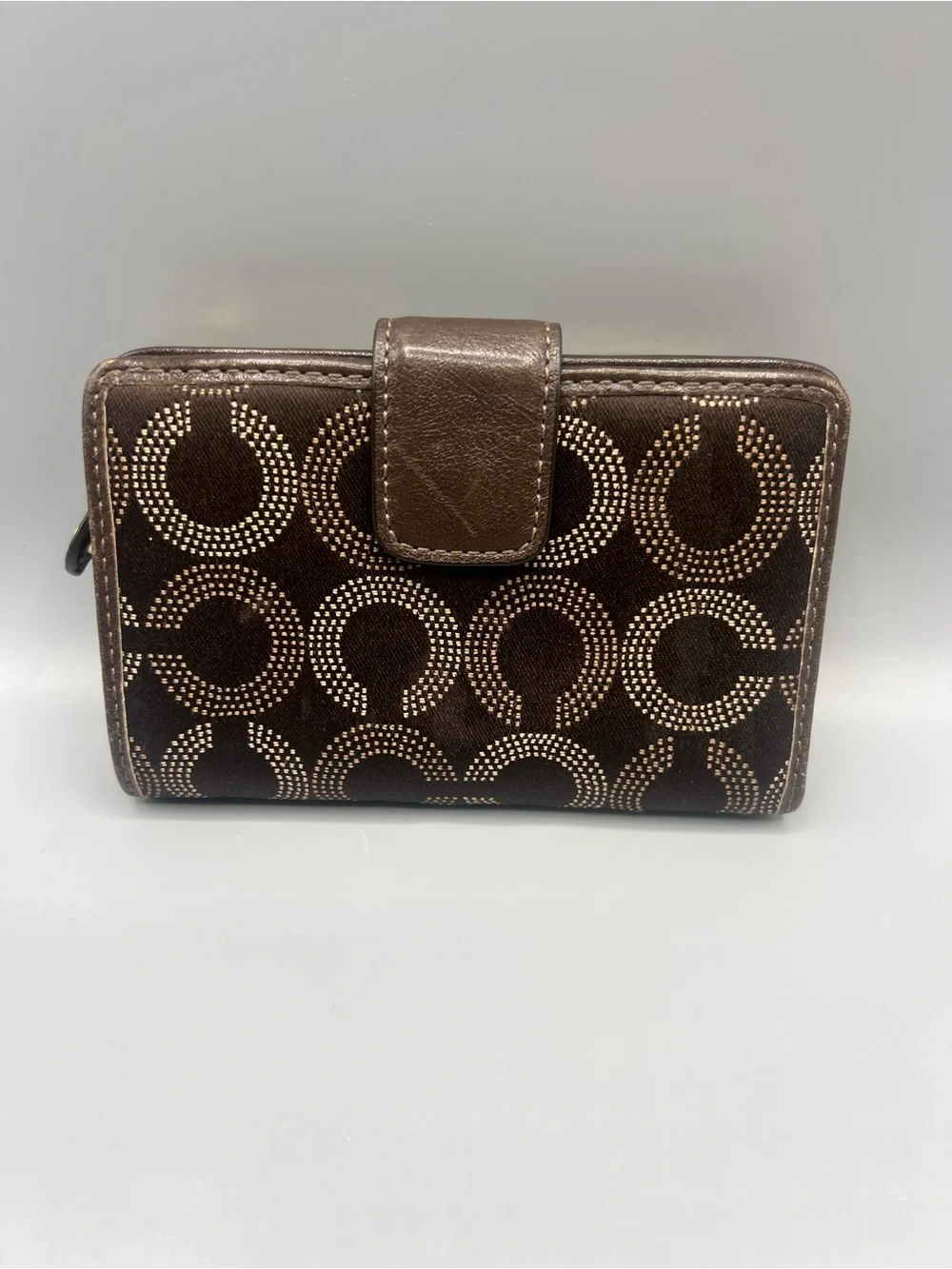 COACH Madison Brown Dotted Op Art Signature Zip Around Wallet Y2K Vintage